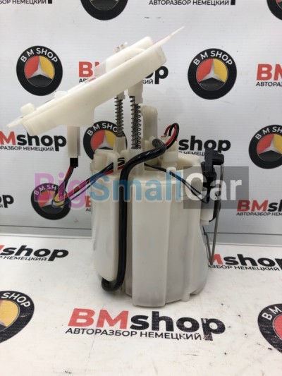 Насос топливный правый Mercedes C 180 CGI 2012 W204 271.820 A2044700294 - купить Алябьево