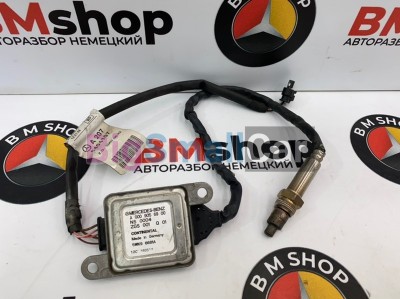 Лямбда-зонд правый Mercedes C350 2012 W204 276.957 A0009056900 - купить Алябьево