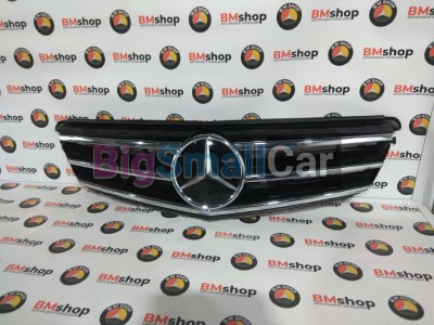 Решетка радиатора Mercedes C 180 CGI 2014 W204 271.820 A2048800023 - купить Алябьево
