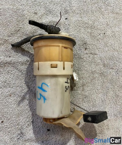 Насос топливный Toyota Funcargo 2NZ - купить Алябьево