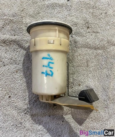 Насос топливный Toyota Ipsum 20 - купить Алябьево