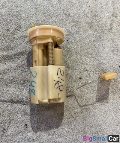 Насос топливный Nissan Tiida 1.5 - купить Алябьево