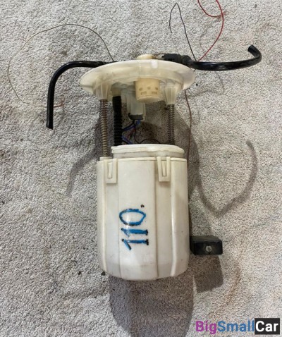 Насос топливный Toyota Prius 20 - купить Алябьево