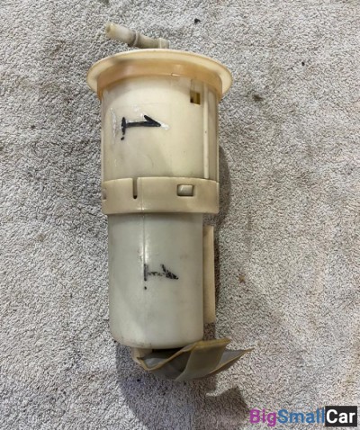 Насос топливный Mitsubishi Colt Z25 - купить Алябьево