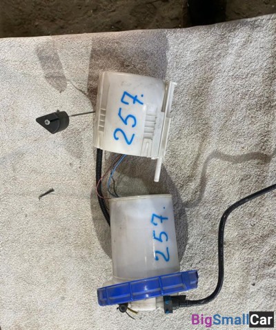 Насос топливный Toyota Auris 1.8 - купить Алябьево