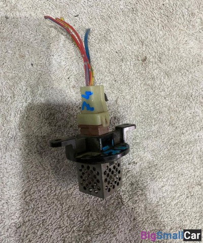 Резистор печки Honda FIT - купить Алябьево