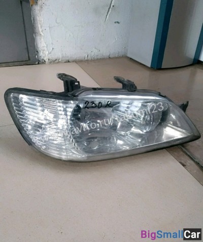Фара правая на Митсубиси Лансер Цедия RH - купить Алябьево