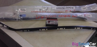 Молдинги лобового стекла Lexus IS 250