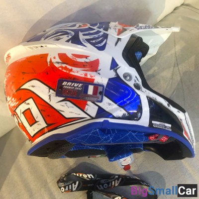 Шлем AIROH Aviator2.2 Six Days 2018 red/blue M AV22SD855 - купить Алябьево