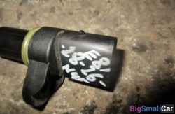 Датчик коленвала n45 (13 Подготовка и регулир. рабочей смеси) 13627548994