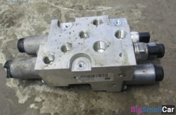 Клапанный блок (61 Общее э/оборудование автомобиля) 37206772311 - купить Алябьево