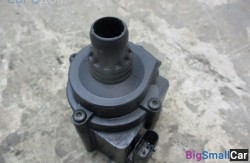 Дополнительная водяная помпа n47d20c (11 Двигатель) 115385117481 - купить Алябьево