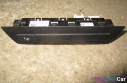 Блок управления в центральной консоли (61 Общее э/оборудование автомобиля) 61319220050 - купить Алябьево