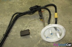 Датчик уровня топлива лев. (16 Система подачи топлива) 16117373472 - купить Алябьево