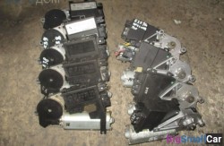 Моторчик люка (61 Общее э/оборудование автомобиля) 67618370810 - купить Алябьево