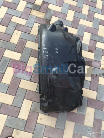 Передний правый подкрылок Range Rover sport l320