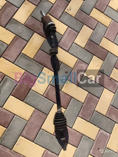 Передний правый привод с гранатами Honda Civic 4d - купить Алябьево