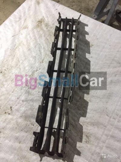 Решетка Переднего бампера Renault Megane 2 рено ме - купить Алябьево